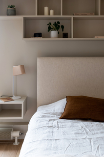  Owalo 7020 Bordlampe Hvid